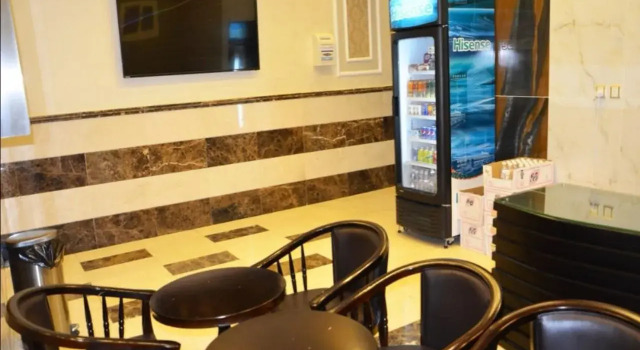 Saed Abad Almlhan furnished apartment, Book Lejlighed Hoteller i Bisha med parkering, Parkering