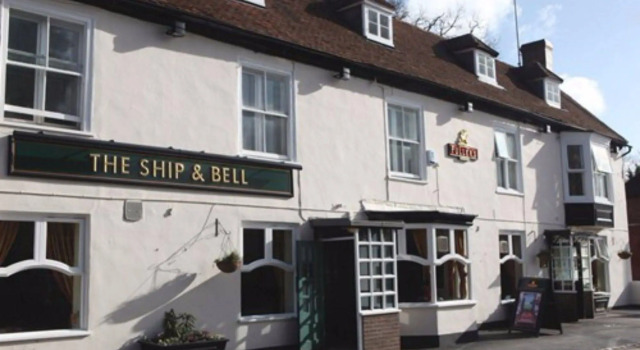 Ship & Bell, Book Hotel Hoteller i Waterlooville med morgenmad, Morgenmad