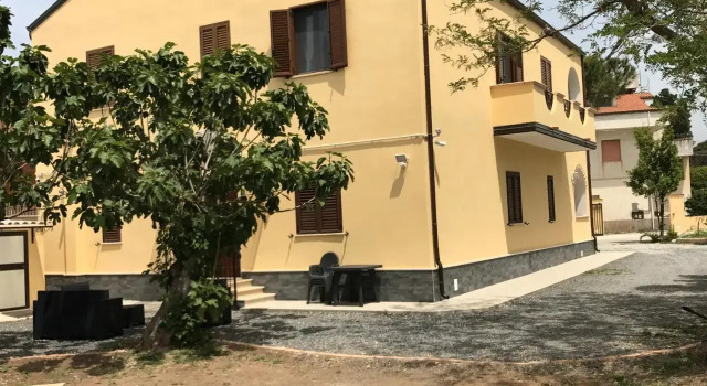 Mirages, Book Hotel Tropea Calabria