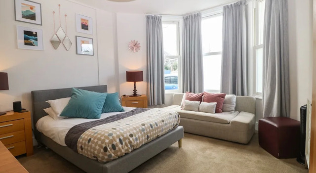 Коттедж Y Castell Apartment 1