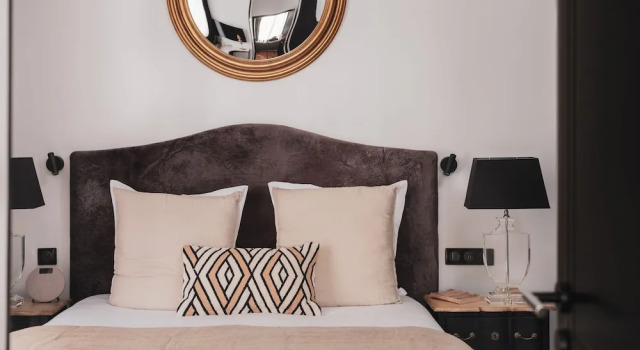 Appartements Place Royale - Maisons du Monde Hôtel & Suites, Забронировать Отель Centre Ville Нант, рядом с Площадь Ду Комерц