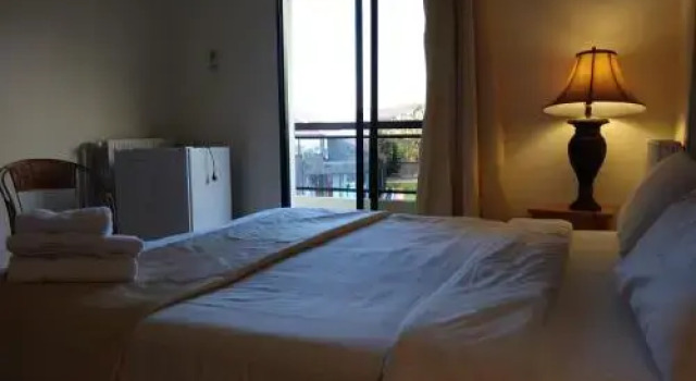 Master's Hotel - Ehden