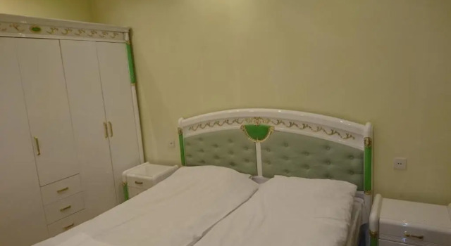 Large 5 Bedroom Luxury Villa, Rezervovat Vila Vily v Jerevan, Vila