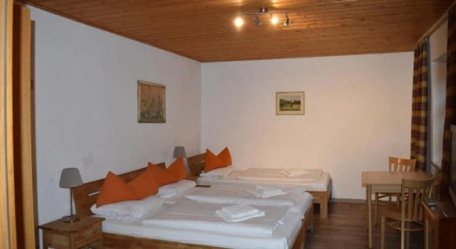Beim Krahwirt, Rezervați Hotel Hoteluri în Bavarian Forest cu mese, Demipensiune / Pensiune completă