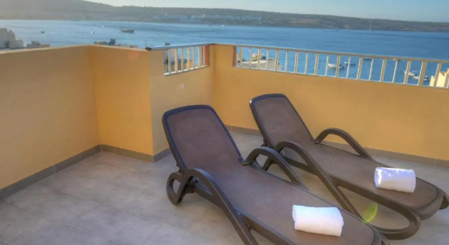 Suite piso de cobertura Luna Holiday Complex
