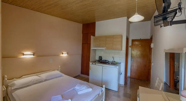 Номер Standard Ionis Hotel