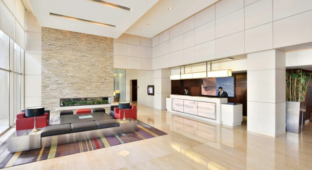 Courtyard by Marriott Pune Hinjewadi, Prenota Hotel Hotel a Maharashtra con pasti, Mezza/completa pensione