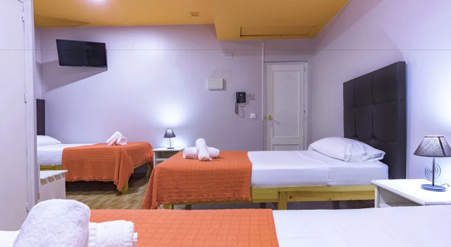 Трёхместный номер Standard Hostal Ciudad Jardin