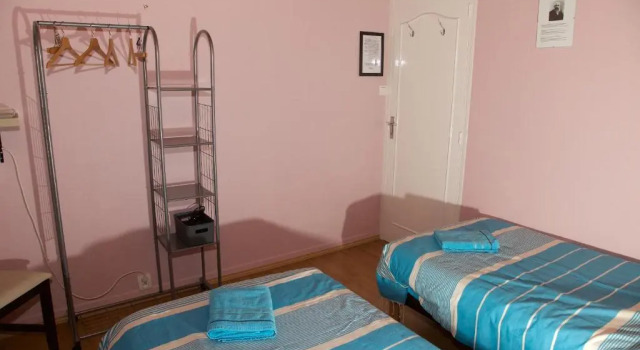 La Petite Chesnee, Book Hotel Hotels in Manche with Parking, Parking