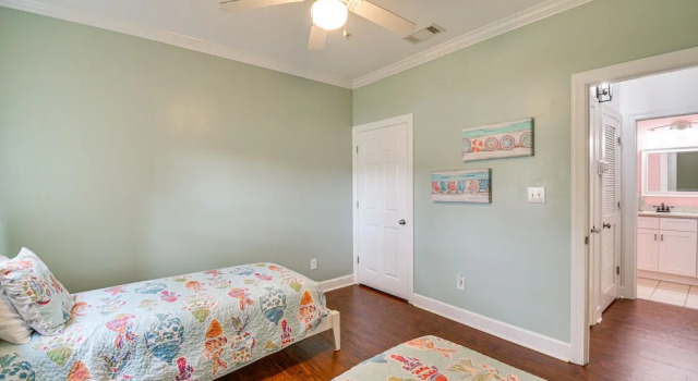 Foley Condo w/ Pool Access: 10 Mi to Gulf Shores!, Boek Hotel Hotels in Alabama met parkeren, Parkeren