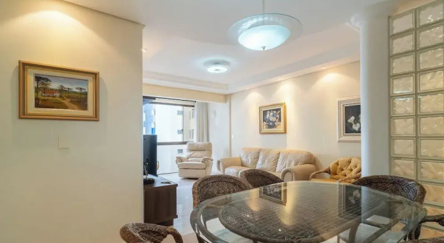 Apt 3 Bedrooms in Floripa Downtown Idr0801, Забронировать Апартаменты/квартира Флорианополис South of Brazil, рядом с Hercilio Luz Square