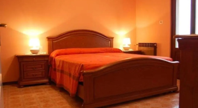 Wohnung ANNETTA mit Sicht auf See und Berge "für 2 Personen"