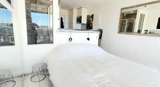 Cap d'Agde Naturiste Héliopolis 72