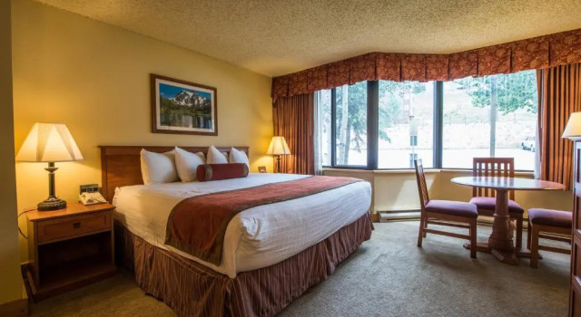 Четырёхместный номер Standard The Grand Lodge, A Vail Resorts Property