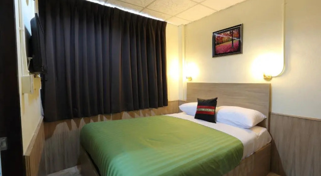Люкс Deluxe Sukhumvit 20 Guest House