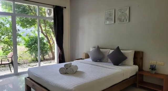 Двухместный номер Superior с балконом Snooze Inn Phuket