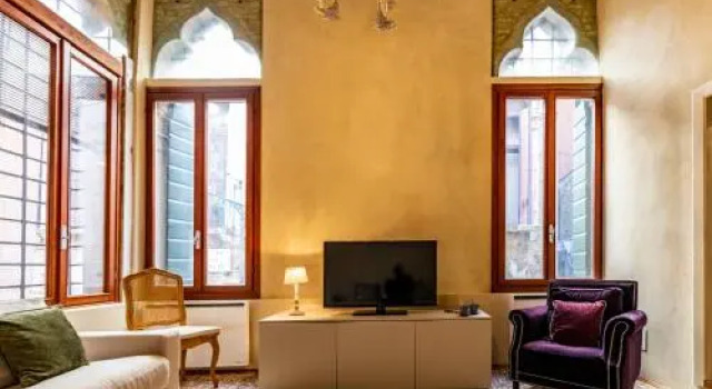 Gondola Bianca Veniceiloveyou Apartments