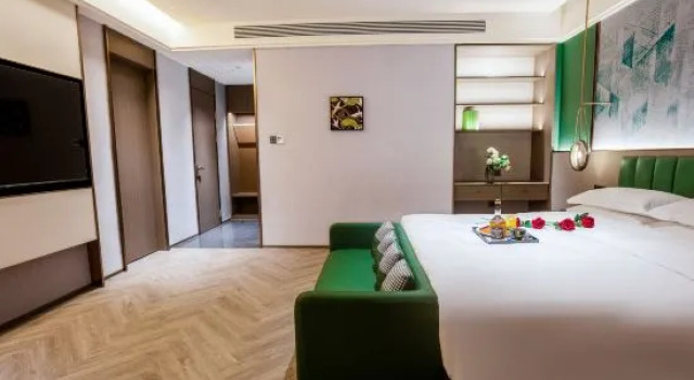 Люкс MEHOOD LESTIE Hotel (Nanchang Xizhan)