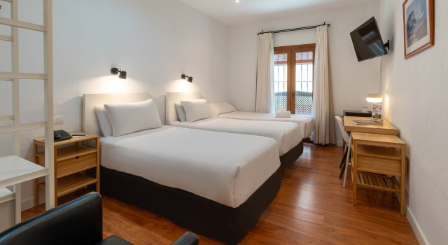 Двухместный номер Standard Apartamentos Los Cantaros