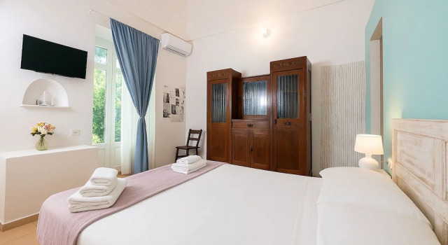 Economy Studio Le Grand Bleu