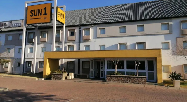 Трёхместный номер Standard SUN1 WITBANK
