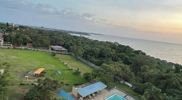 Одноместный номер Deluxe с видом на озеро The Sunset Hotel Kisumu