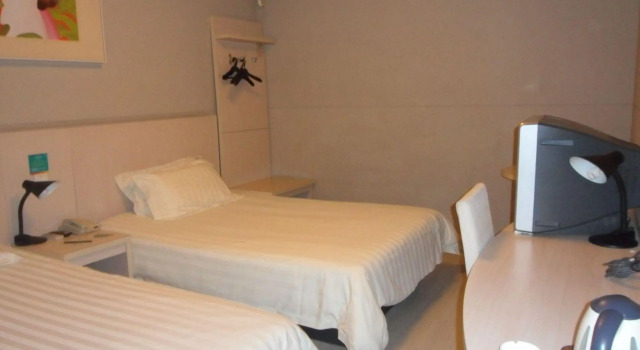 Двухместный номер Standard Jinjiang Inn Shanghai North Bund Yangpu Bridge Branch