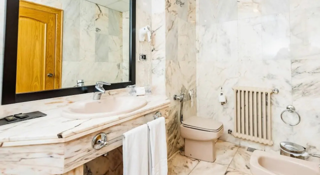 Трёхместный номер Standard Hotel Condestable Iranzo