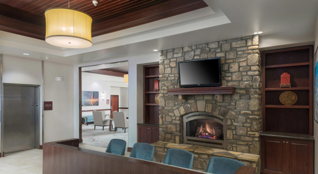 DoubleTree by Hilton Asheville - Biltmore