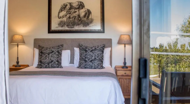 Двухместный номер Deluxe с балконом Knysna Elephant Park Lodge