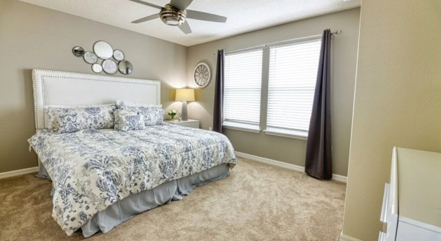 Get Away At Windsor Island Resort 5 Bedroom Home by Redawning