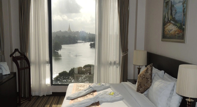 Люкс Esperado Lake View Hotel