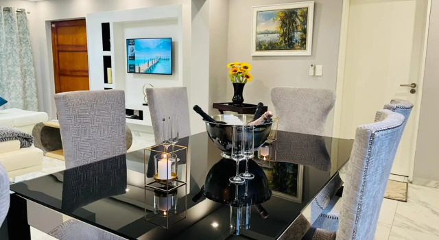 Cozier Glitz, Забронировать Отель Отели Cape Peninsula с бассейном, Бассейн