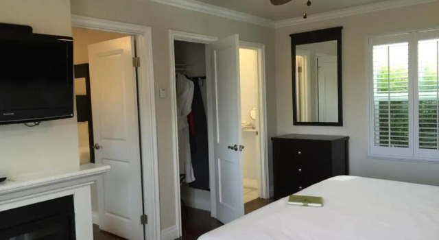 Номер Deluxe Beach Bungalow Inn and Suites