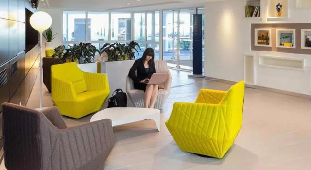 Одноместный номер Executive Novotel Bordeaux Lac