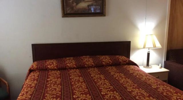 Номер Standard Relax Inn Goldthwaite