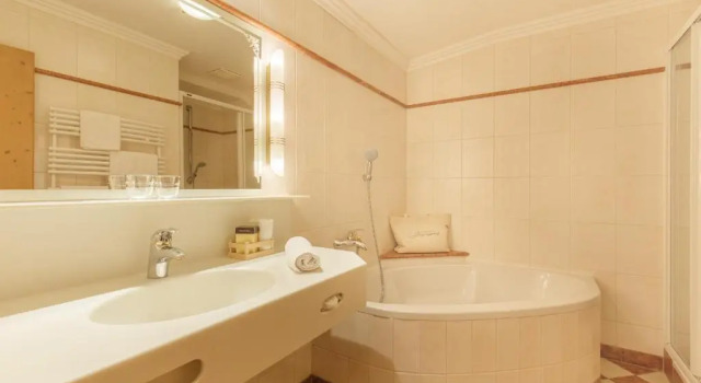 Полулюкс Hotel Gaspingerhof
