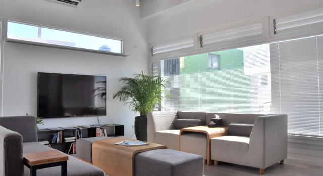 Color Coral Boutique Hotel, Забронировать Бутик-отель Отели в центре Магун, в центре, Завтраки