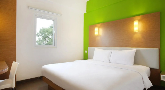Standard Zimmer Amaris Hotel Malang