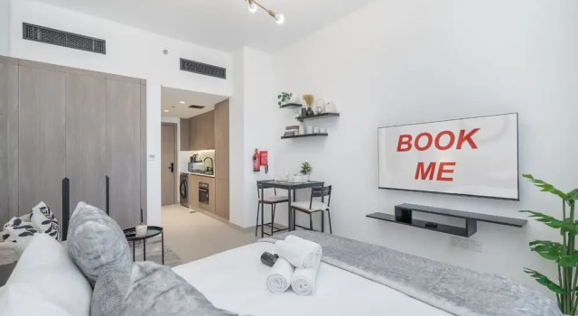 Студия Charismatic Studio in Laya Heights Perfect for 2