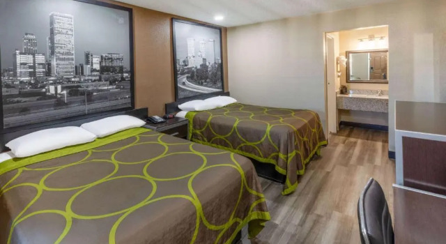Четырёхместный номер Deluxe Economy Suites Fairgrounds