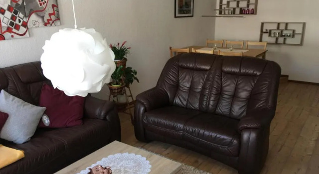 Апартаменты frühsonnige Innenstadt-Vollkomfort-Wohnung