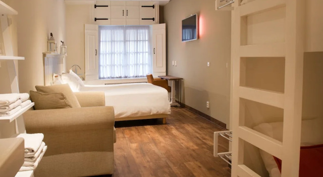 Номер Standard Hotel Jo van den Bosch