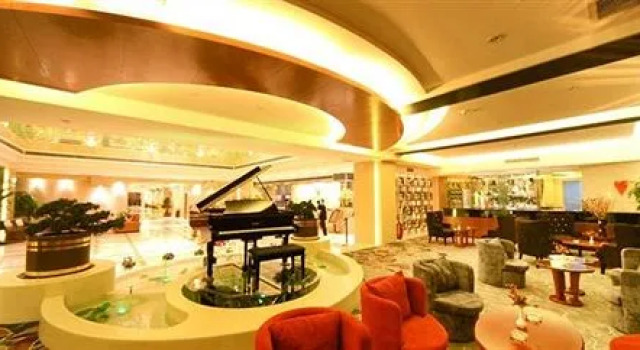 Yingkou Intercontinental Holiday Inn, Rezerwuj Hotel Yingkou Liaoning