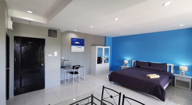 Karon Studio Apartment