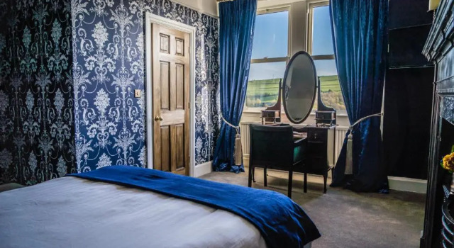 Номер Superior Shibden Hall View