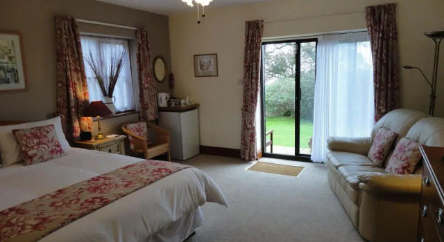 The Old Farmhouse B&B, Забронировать Отель Отели Сноудония 4 звезды, 4*