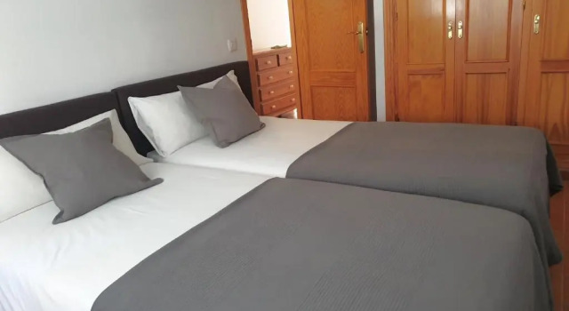 Апартаменты с 2 комнатами с видом на бассейн Apartamentos Latin