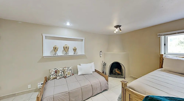 Peaceful Mountain-view On 3 Acres 2 Bedroom Home, Varaa Lomakoti Santa Fe New Mexico