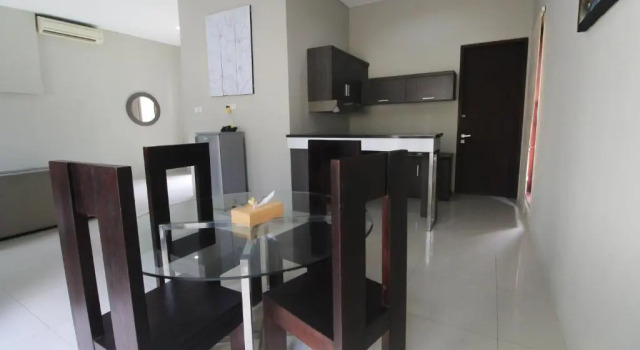 Abisha Villa Jimbaran, Rezervovat Vila Chaty v Bali, Chalupa